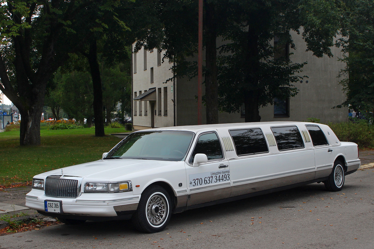 Литва, № CBZ 365 — Lincoln Town Car (2G) '90-97