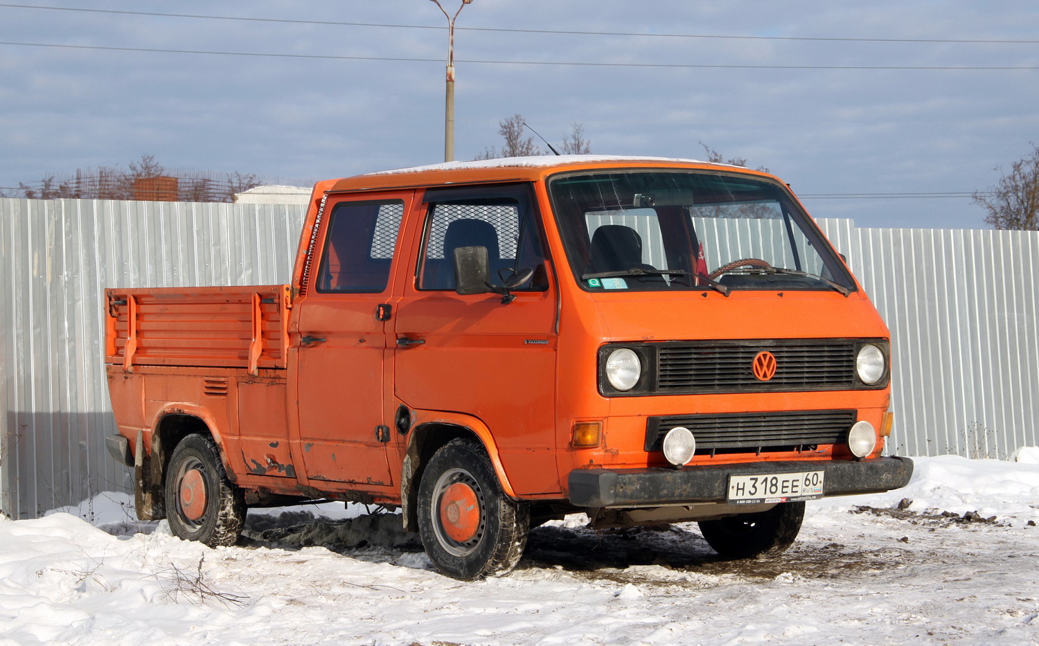 Псковская область, № Н 318 ЕЕ 60 — Volkswagen (T3) Doppelkabine '79-92