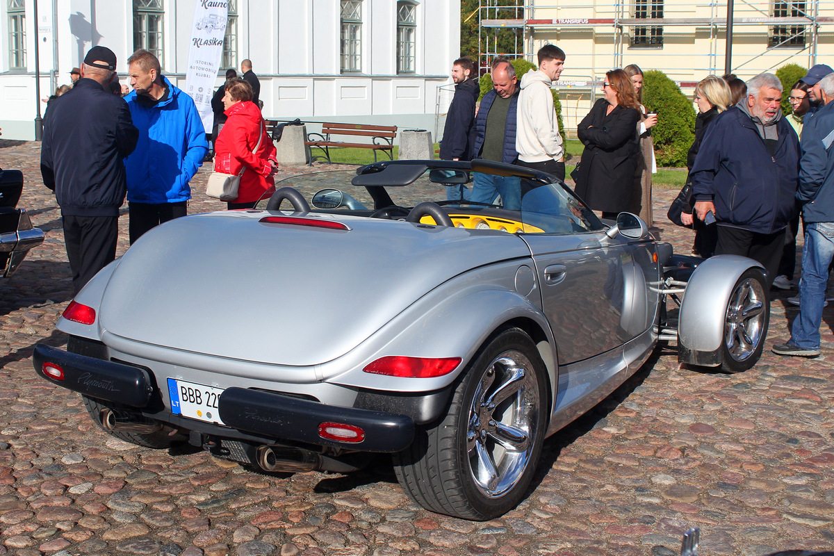 Литва, № BBB 229 — Plymouth Prowler '97-01; Литва — Klubo "Kauno klasika" sezono uždarymas 2025