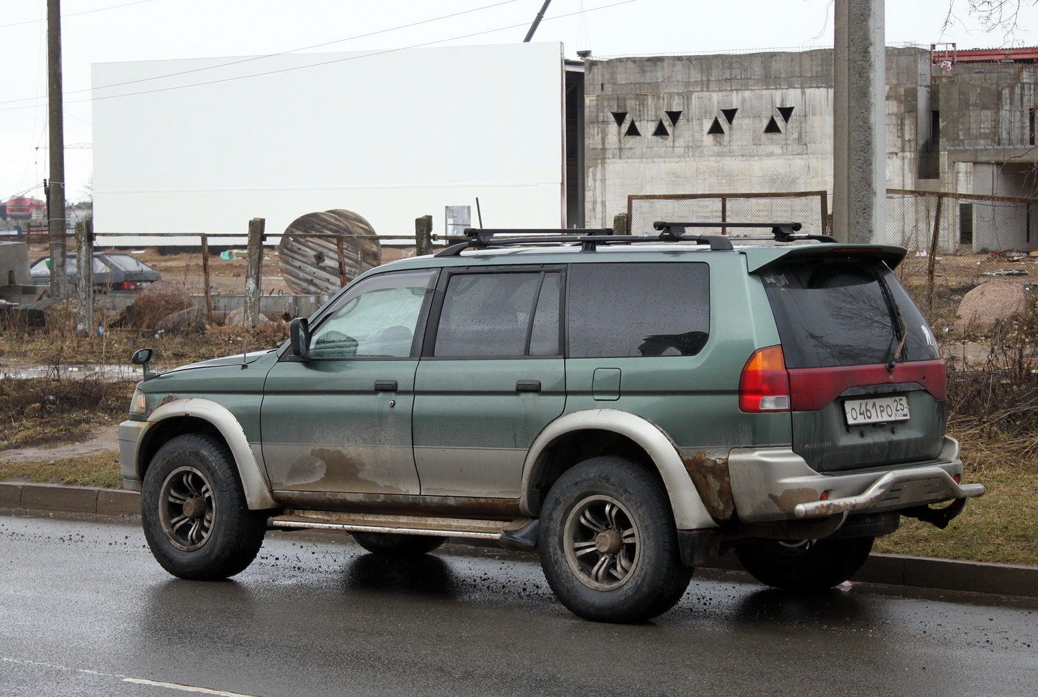 Псковская область, № О 461 РО 25 — Mitsubishi Challenger (1G) '96-01