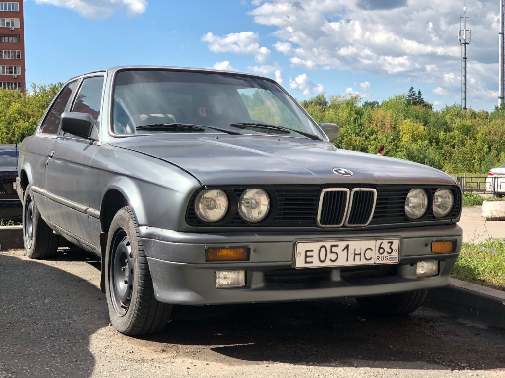 Самарская область, № Е 051 НС 63 — BMW 3 Series Coupe (E30) '82-91