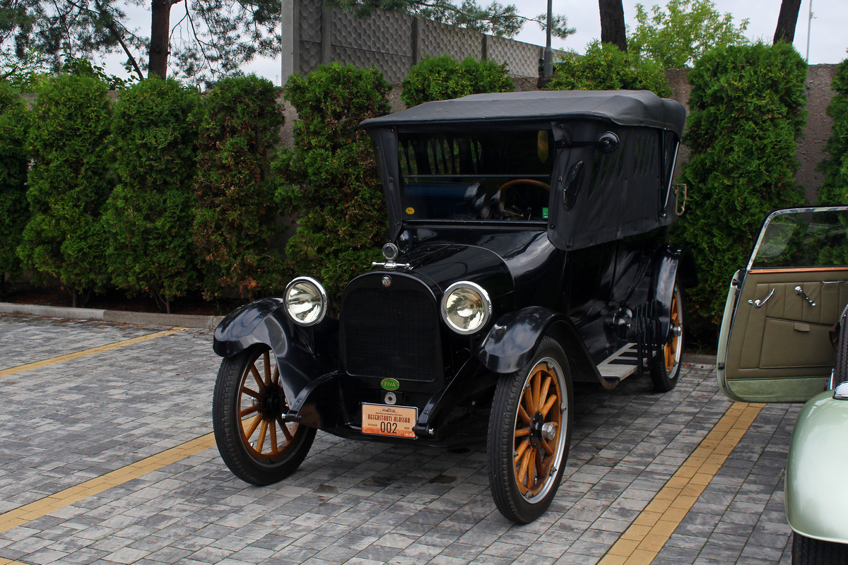 Литва, № H00422 — Dodge (Общая модель); Литва — Nesenstanti klasika 2025
