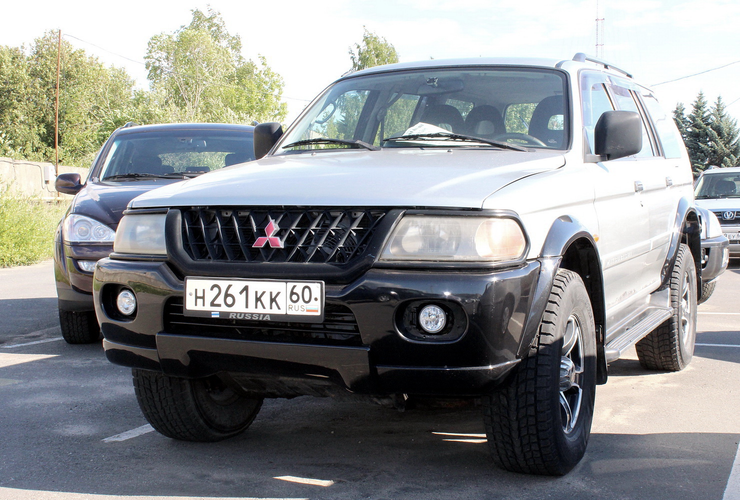Псковская область, № Н 261 КК 60 — Mitsubishi Pajero Sport (1G) '96-08
