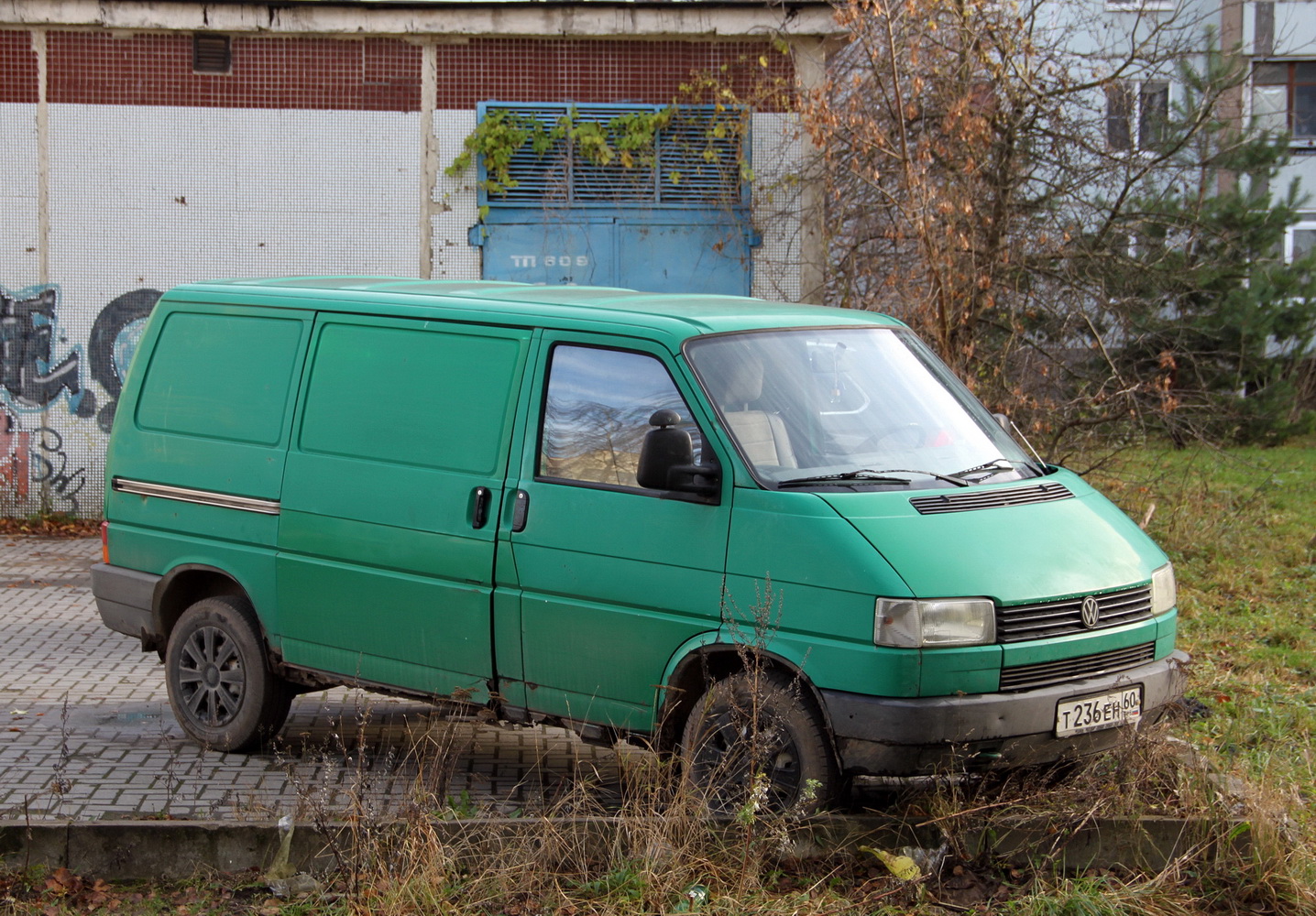 Псковская область, № Т 236 ЕН 60 — Volkswagen (T4) Kastenwagen '90-03