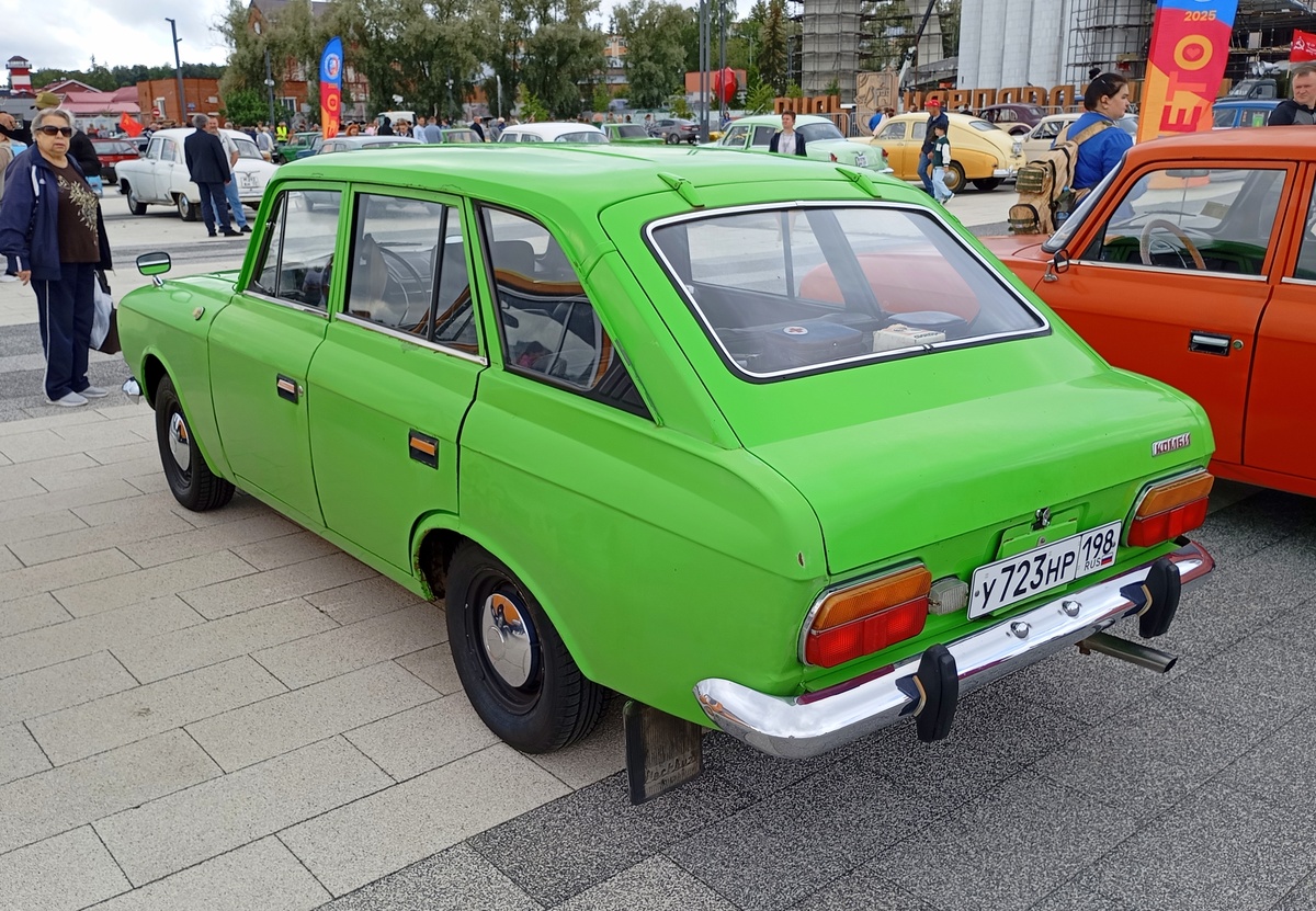 Санкт-Петербург, № У 723 НР 198 — Иж-21251 Комби '81-97; Новгородская область — "Авто Ретро Вече 2025"