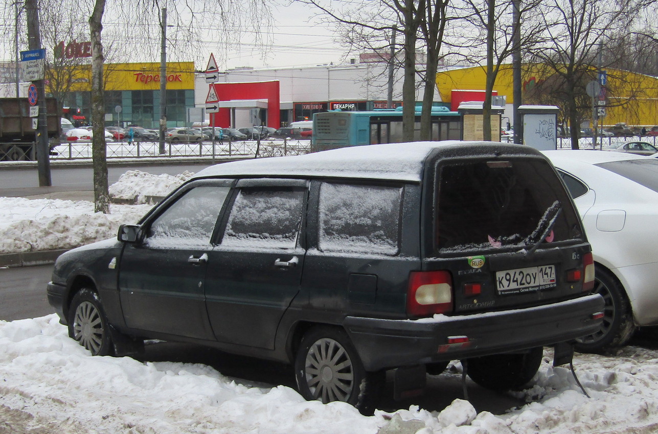 Ленинградская область, № К 942 ОУ 147 — Иж-21261-030 '04-05