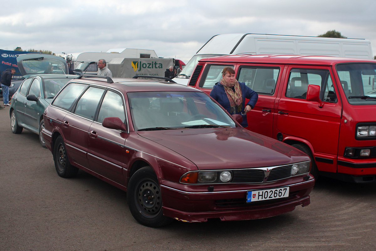 Литва, № H02667 — Mitsubishi Sigma (4G) '91-96; Литва — Retro mugė 2025 ruduo
