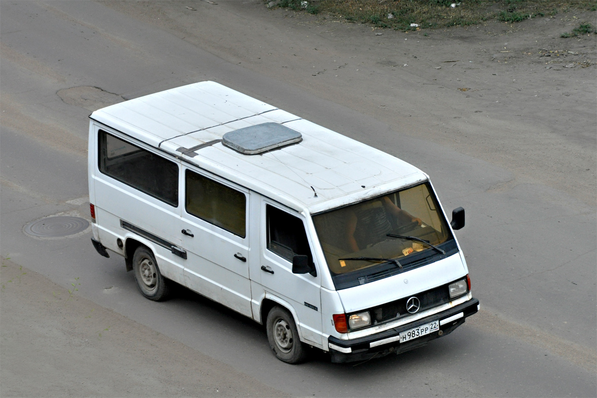 Алтайский край, № Н 983 РР 22 — Mercedes-Benz MB100 '81-96
