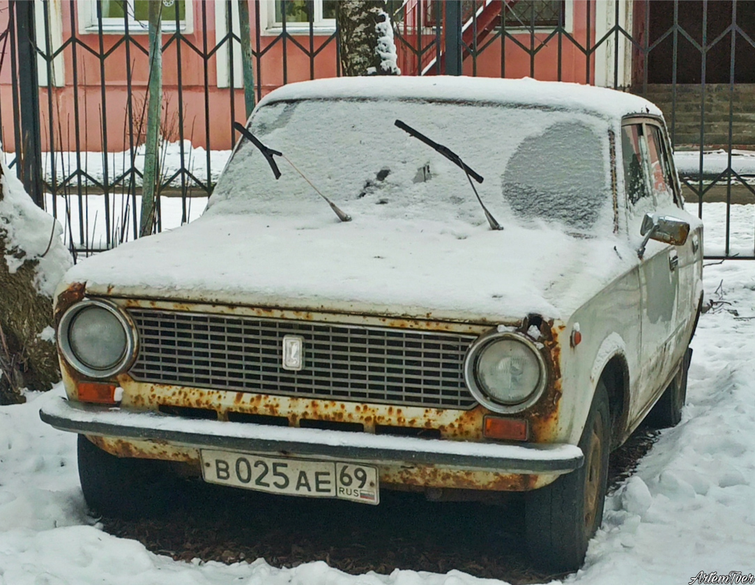 Тверская область, № В 025 АЕ 69 — ВАЗ-21011 Жигули '74-83