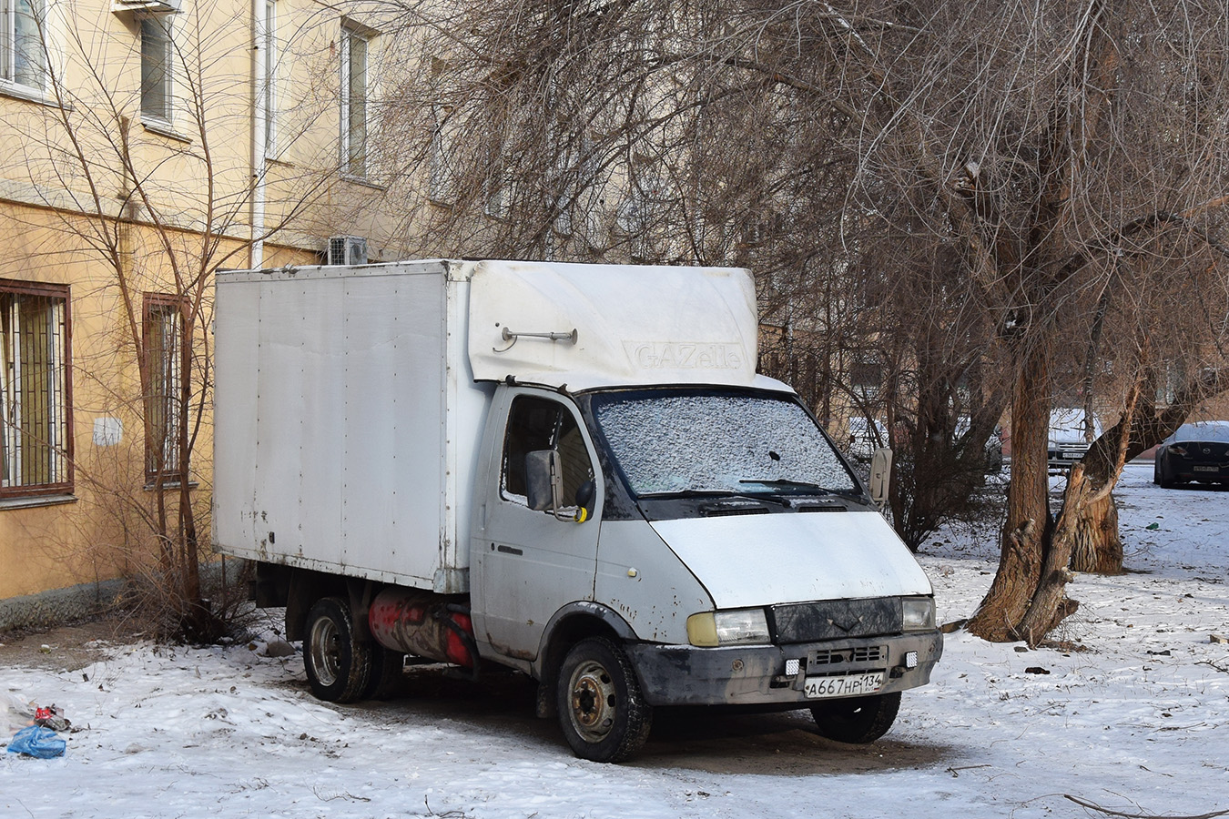 Волгоградская область, № А 667 НР 134 — ГАЗ-3302 ГАЗель '94-03