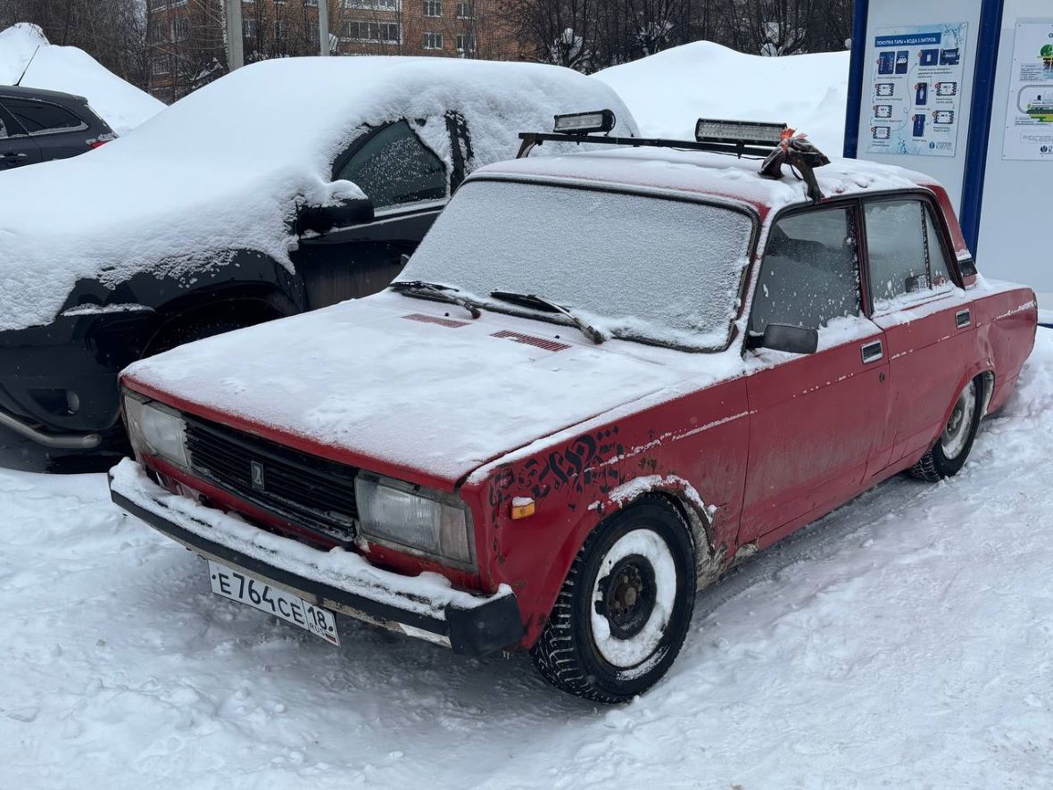 Удмуртия, № Е 764 СЕ 18 — ВАЗ-21053 Жигули '81-91