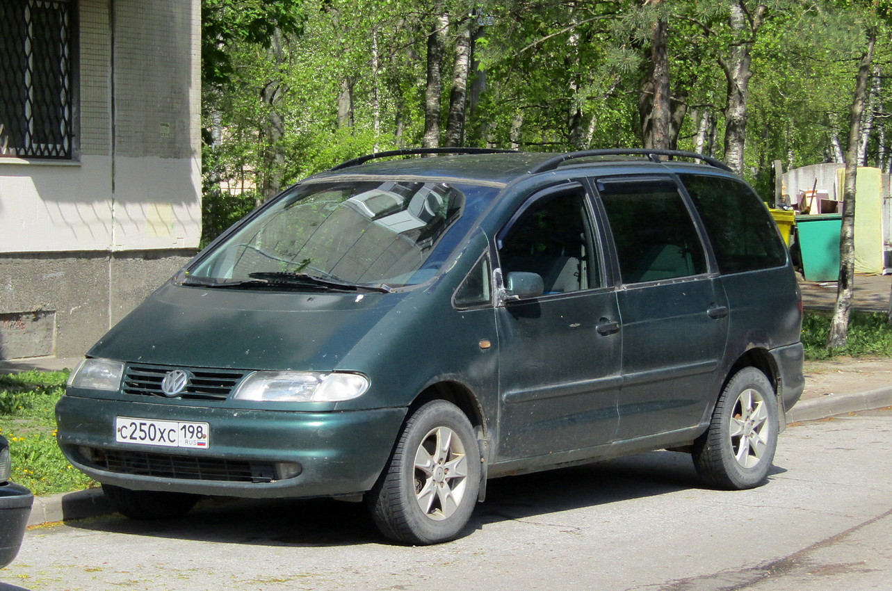 Санкт-Петербург, № С 250 ХС 198 — Volkswagen Sharan (7M) '95-00