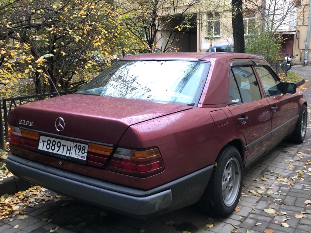 Санкт-Петербург, № Т 889 ТН 198 — Mercedes-Benz (W124) '84-96