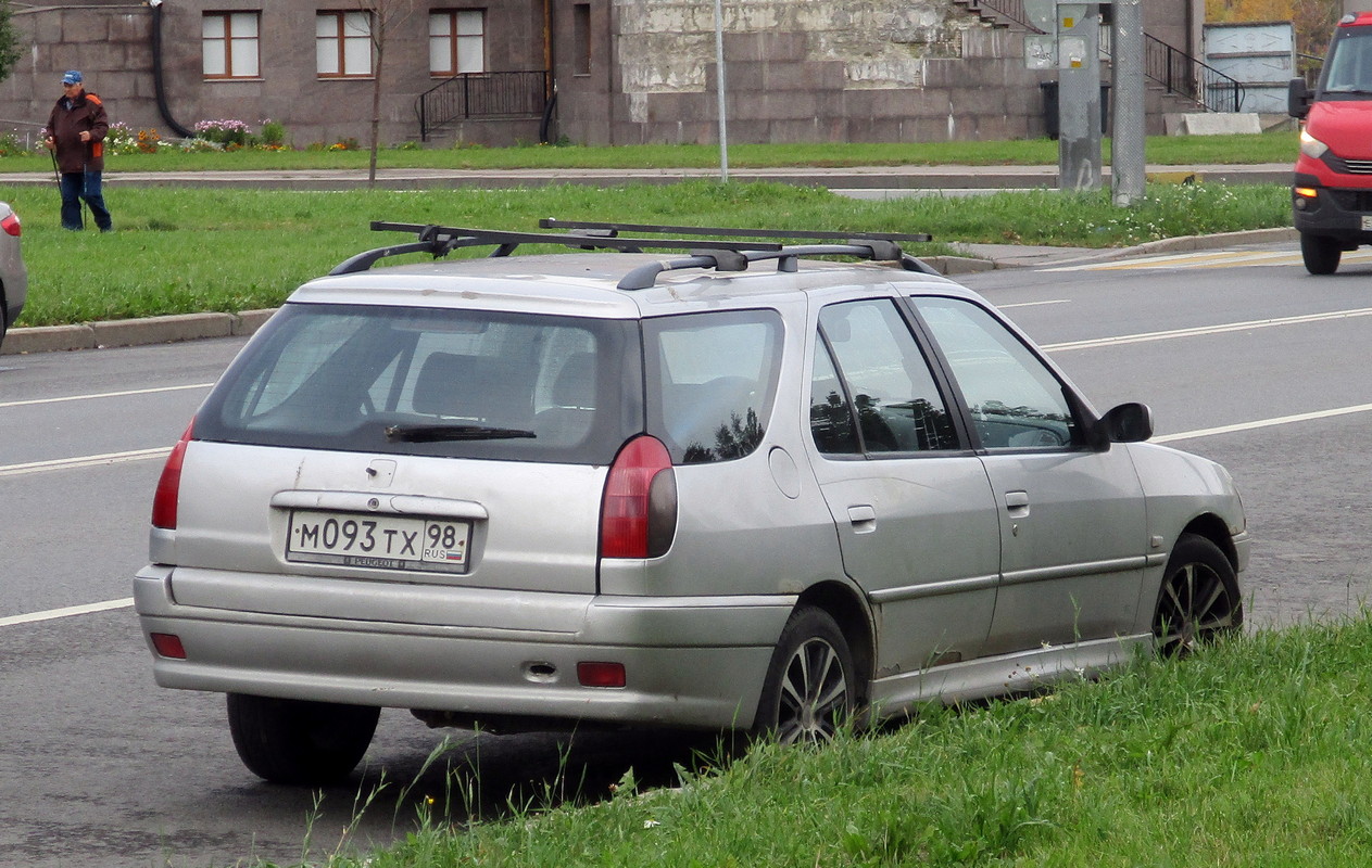 Санкт-Петербург, № М 093 ТХ 98 — Peugeot 306 '93-02