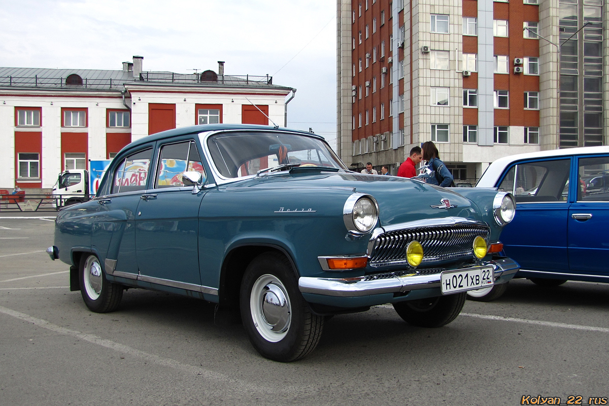 Алтайский край, № Н 021 ХВ 22 — ГАЗ-21УС Волга '65-70; Алтайский край — День Победы. Барнаул. 2019 г.
