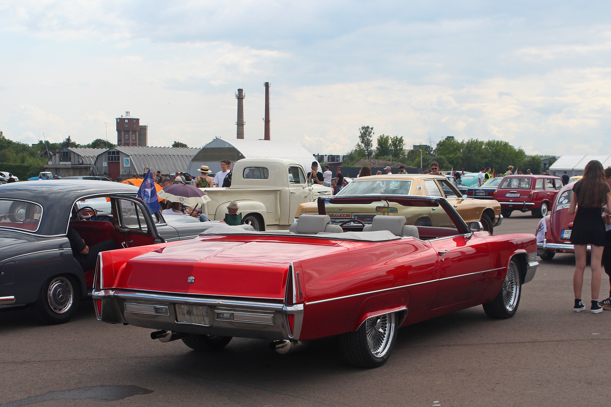 Литва, № DEO 070 — Cadillac DeVille (3G) '65-70; Литва — Nesenstanti klasika 2025