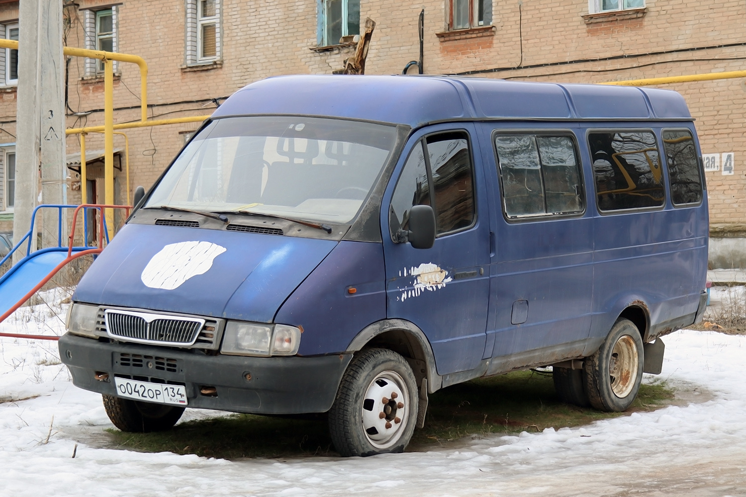 Волгоградская область, № О 042 ОР 134 — ГАЗ-32213 ГАЗель '96-03