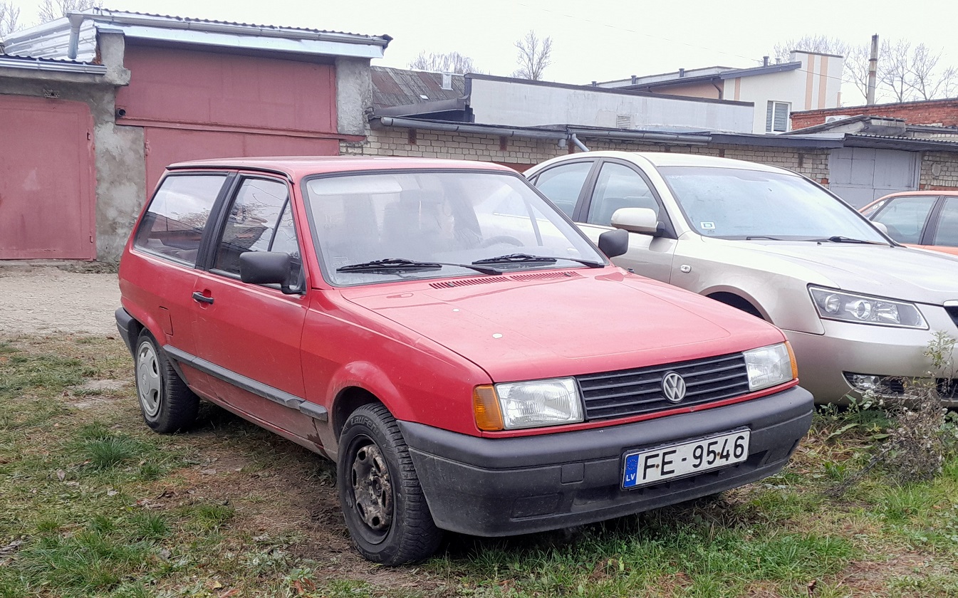 Латвия, № FE-9546 — Volkswagen Polo 2 (Typ 86C) '81-94