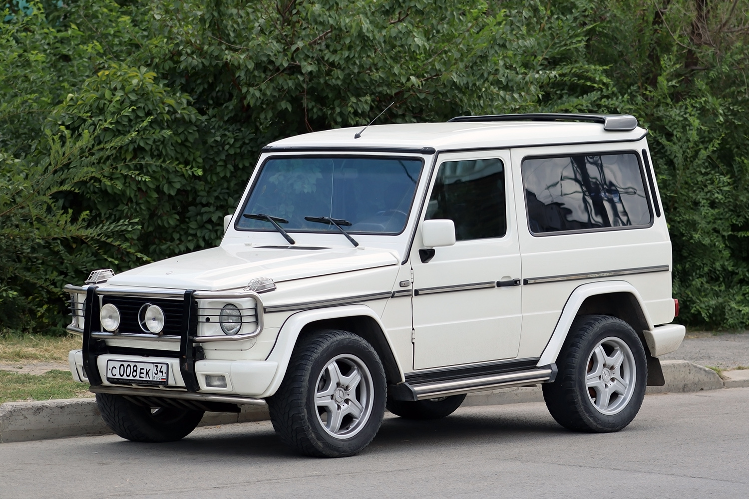 Волгоградская область, № С 008 ЕК 34 — Mercedes-Benz (W463) '90-97