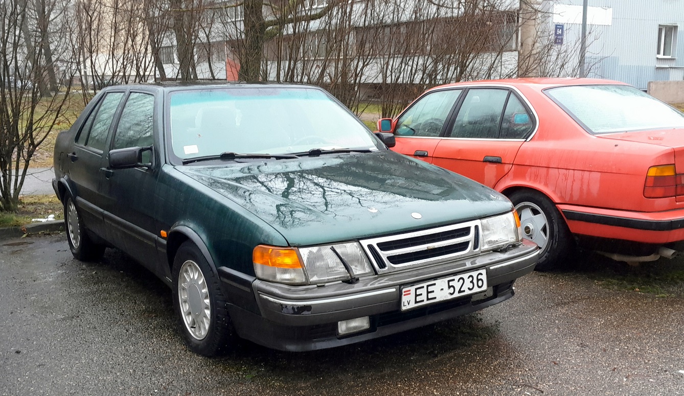 Латвия, № EE-5236 — Saab 9000 '84-98