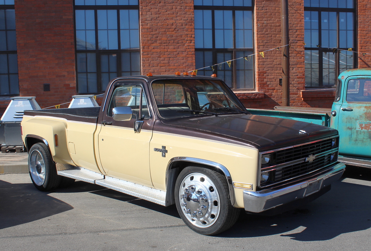 Санкт-Петербург, № (78) Б/Н 0335 — Chevrolet C/K-Series (3G) '73-91; Санкт-Петербург — Ежегодная выставка классических и кастомных автомобилей и мотоциклов "Original Meet"