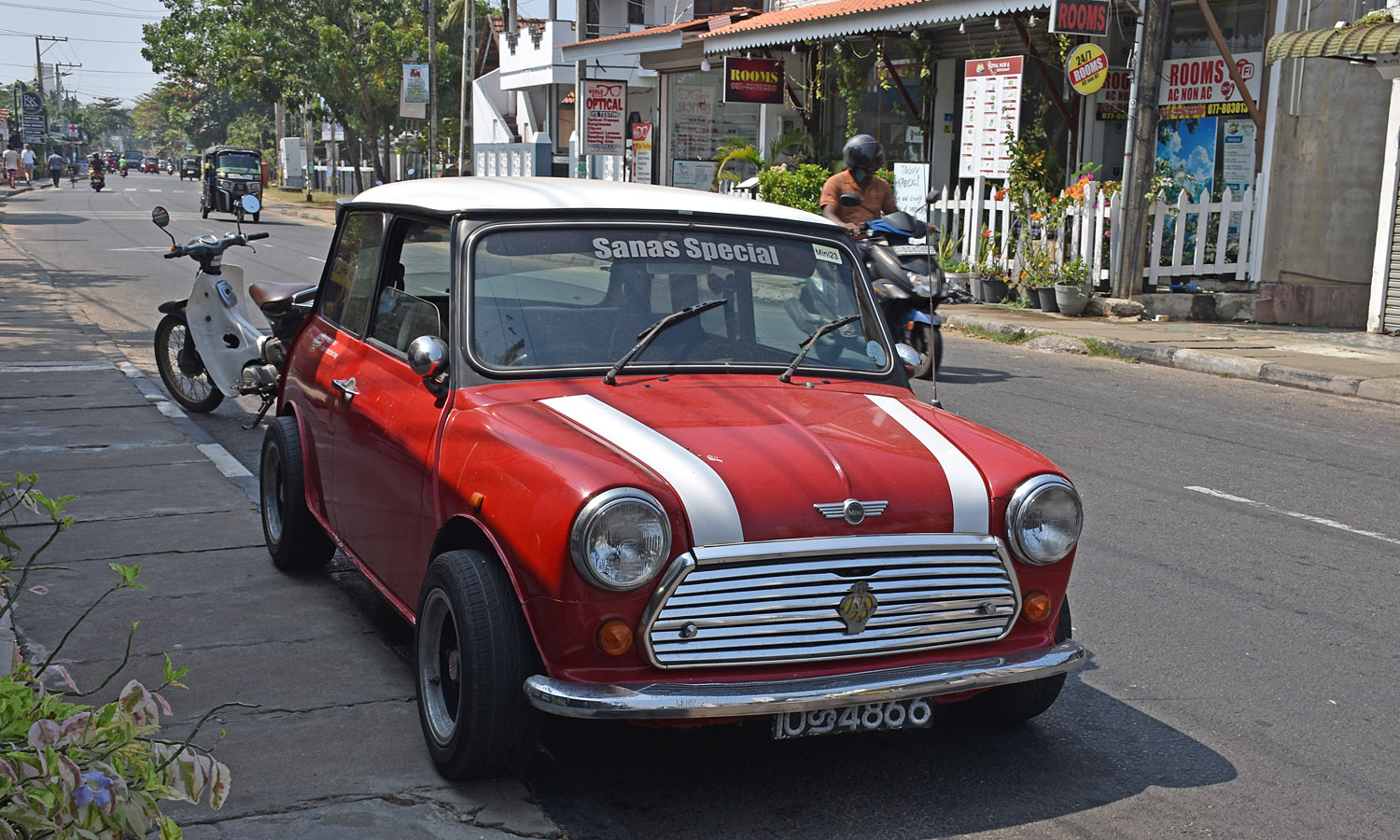 Шри-Ланка, № 10 4866 — Rover Mini '86-00