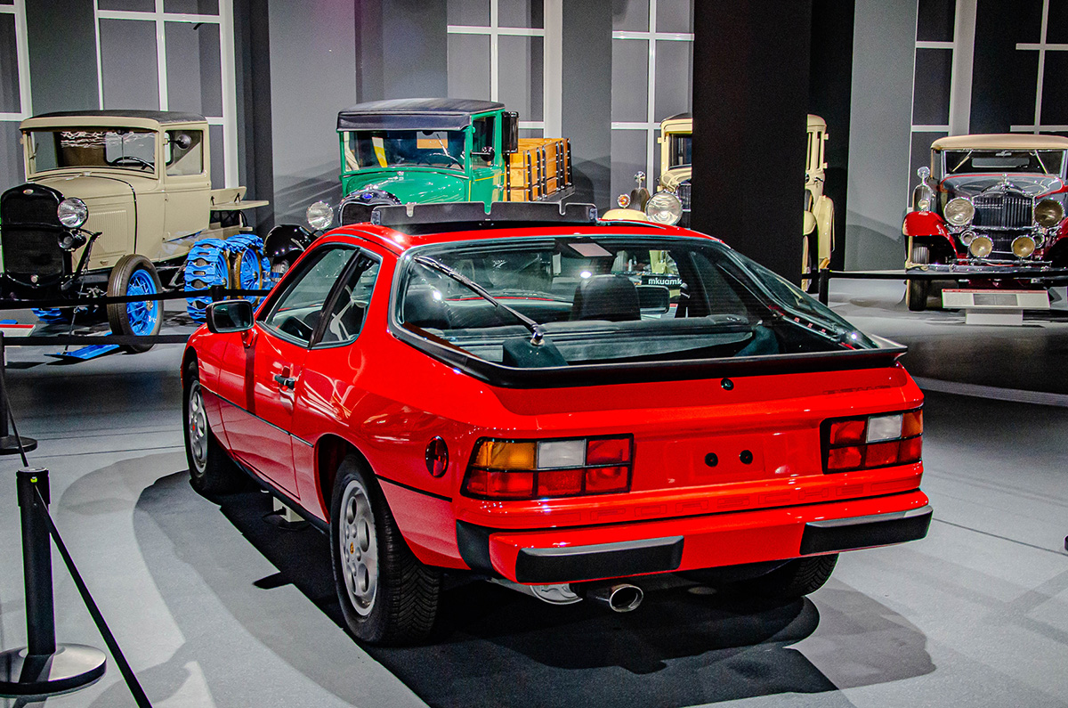 Свердловская область, № (66) Б/Н 0106 — Porsche 924 '76-88; Транспортные средства без номеров (Свердловская область)