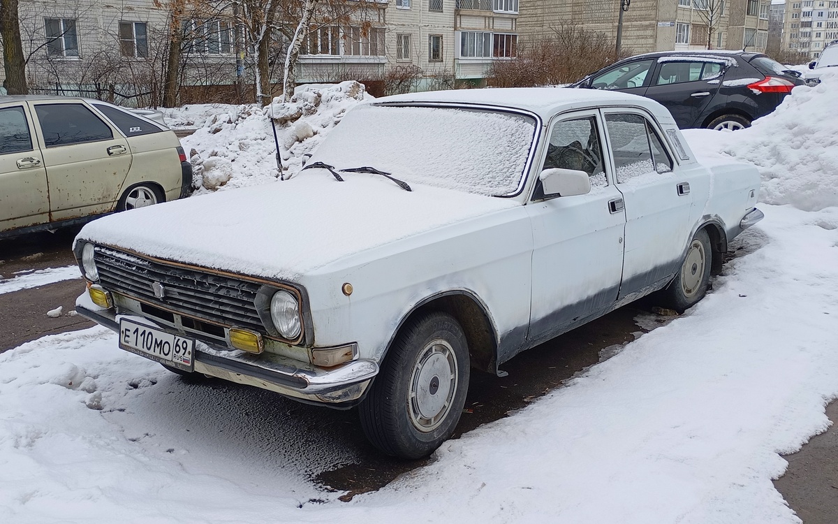Тверская область, № Е 110 МО 69 — ГАЗ-24-10 Волга '85-92