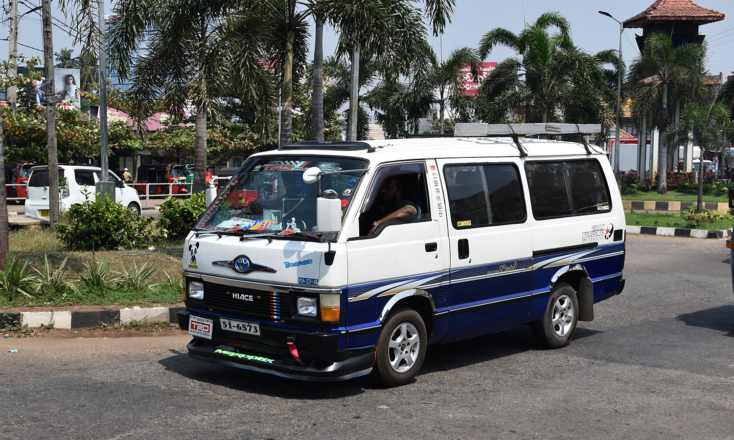 Шри-Ланка, № 51-6573 — Toyota Hiace (H50/H60/H70) '82-89