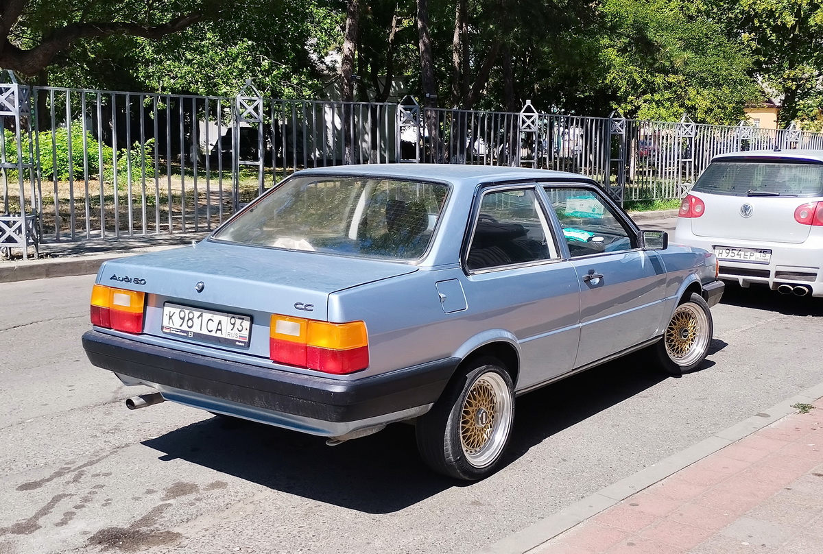 Краснодарский край, № К 981 СА  93 — Audi 80 (B2) '78-86