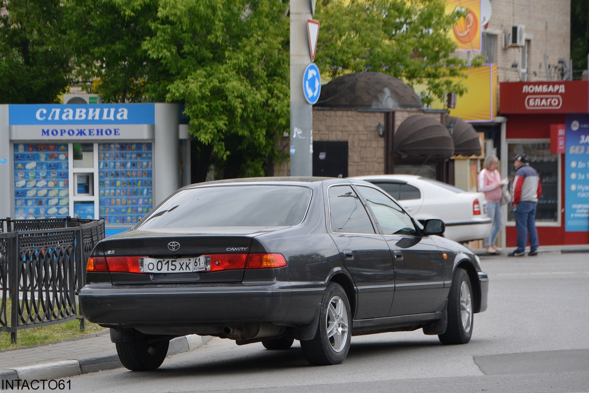 Ростовская область, № О 015 ХК 61 — Toyota Camry (XV20) '96-01