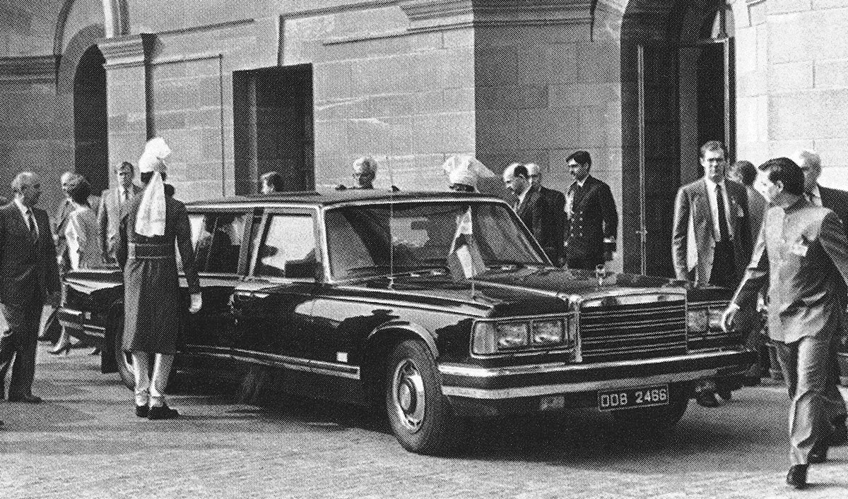 Москва, № DDB 2466 — ЗИЛ-41052 '87-03; Исторические фотографии (до 2000 года) (Индия)