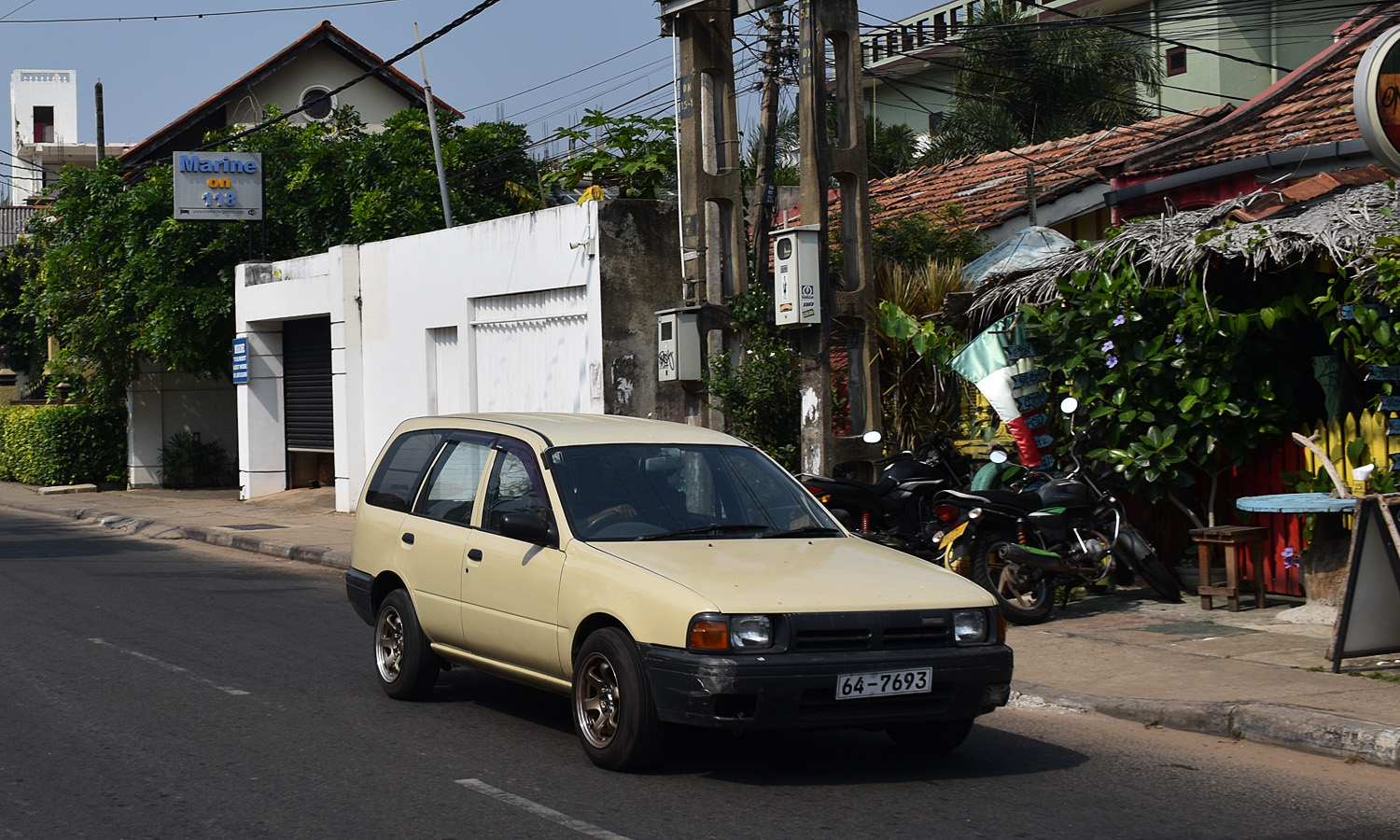 Шри-Ланка, № 64-7693 — Nissan AD (Y10) '90–99