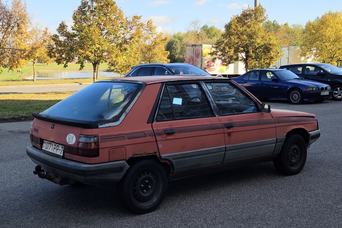 Минск, № 0771 РР-7 — Renault 11 '81-89