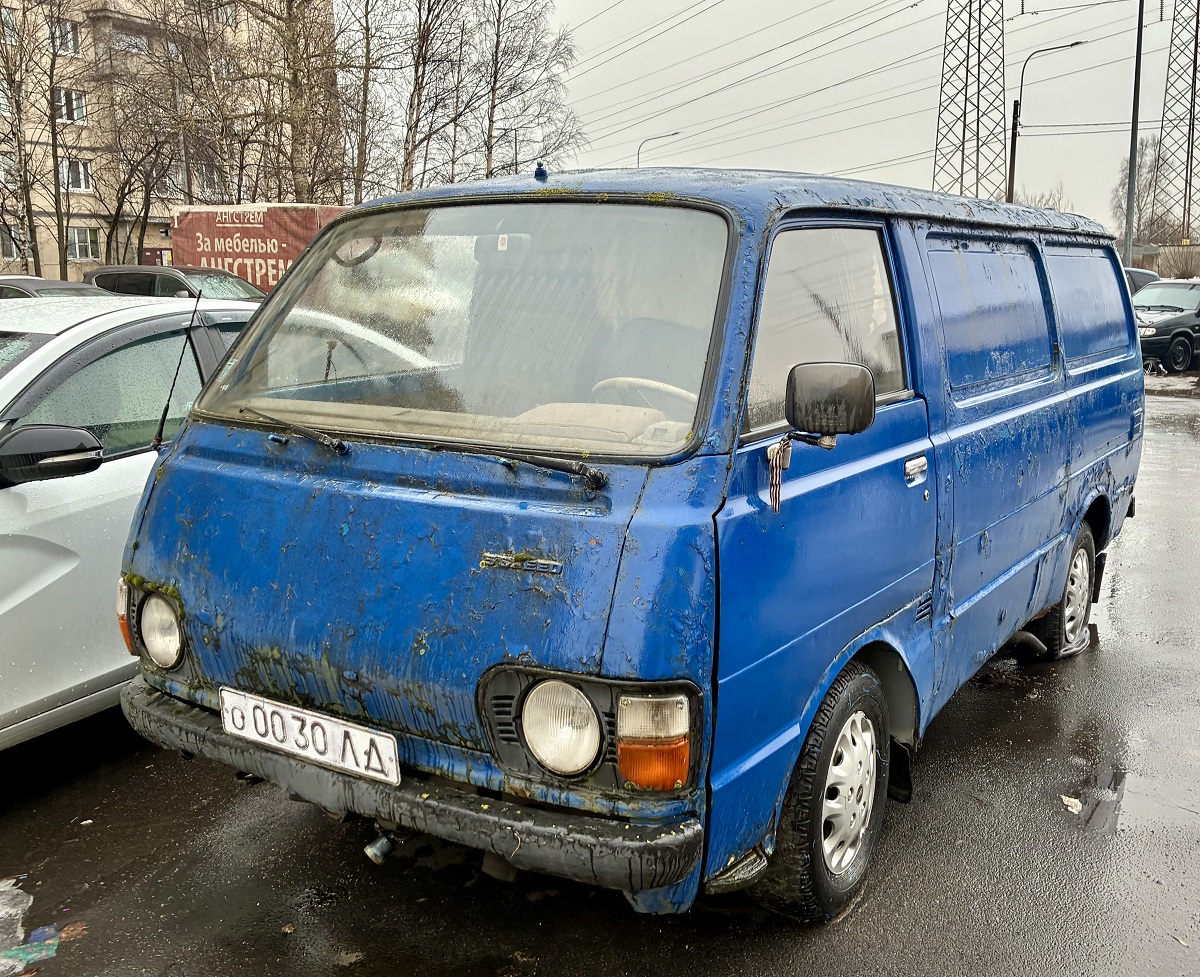 Санкт-Петербург, № О 0030 ЛД — Toyota Hiace (H11/H20/H30/H40) '77-82