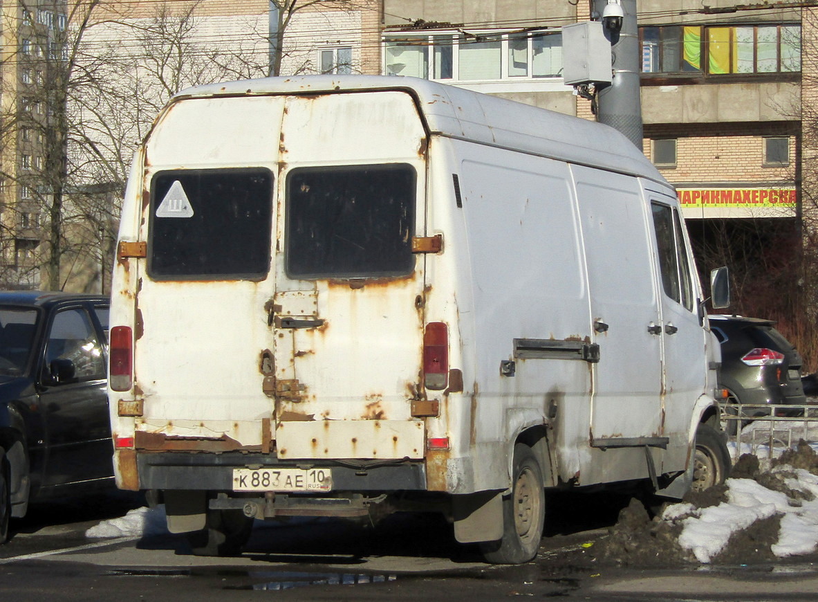 Карелия, № К 883 АЕ 10 — Mercedes-Benz T1 310D '76-96