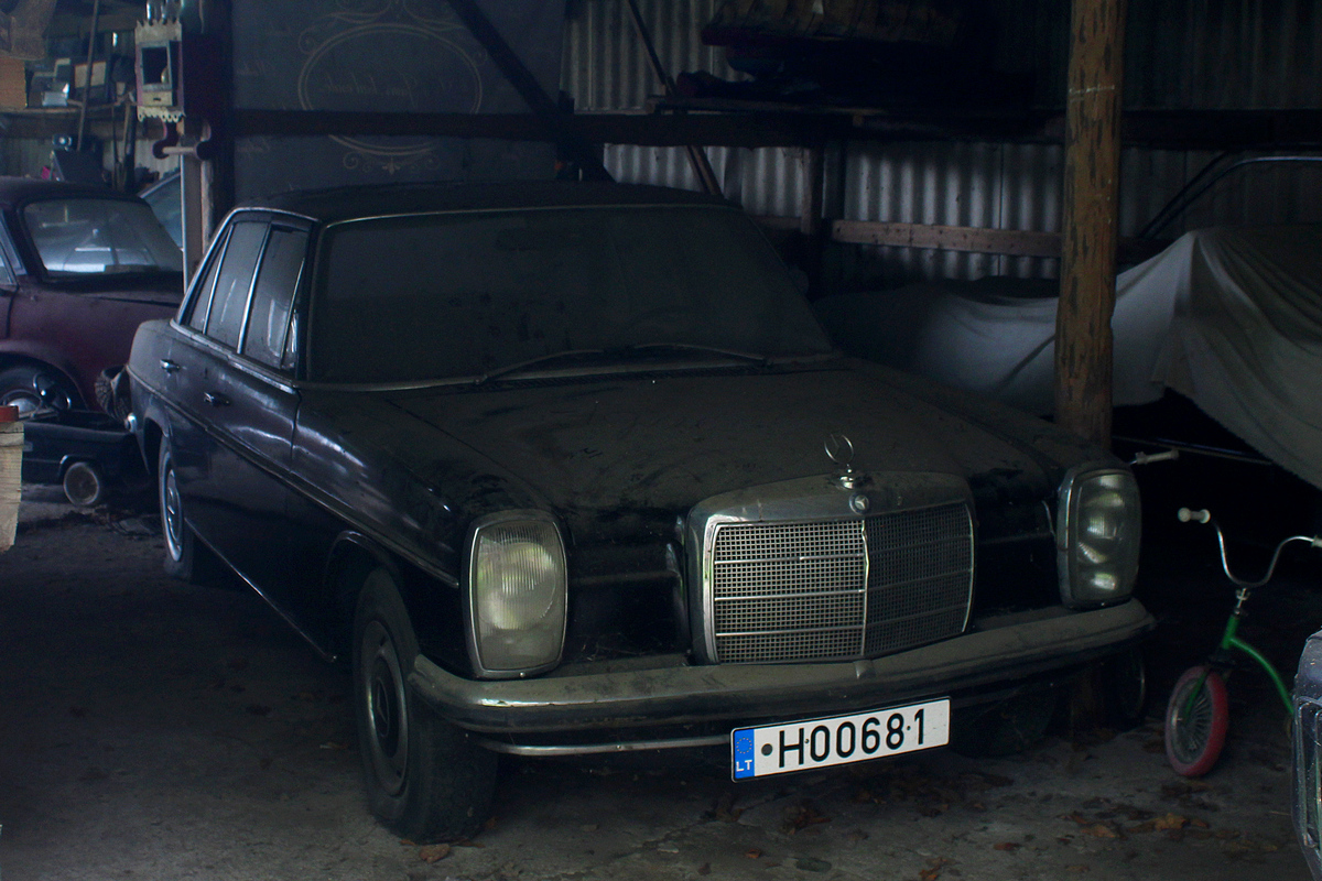 Литва, № H00681 — Mercedes-Benz (W114/W115) '72-76