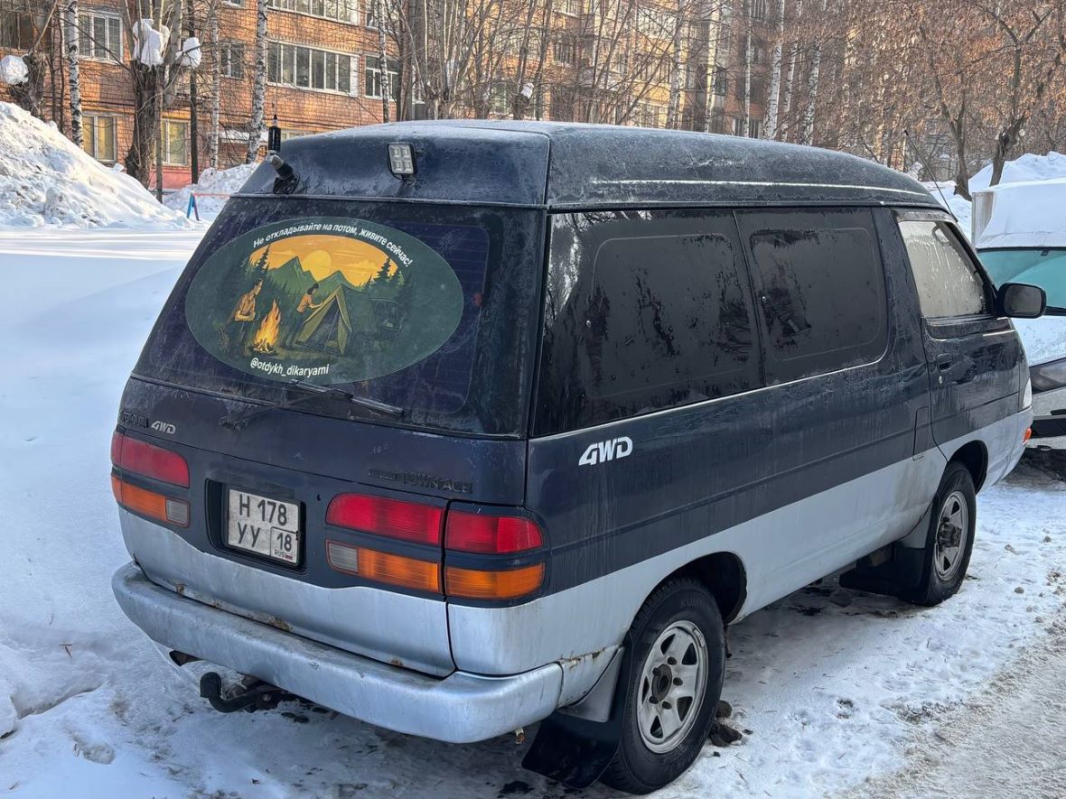 Удмуртия, № Н 178 УУ 18 — Toyota TownAce (R20/R30) '82-96