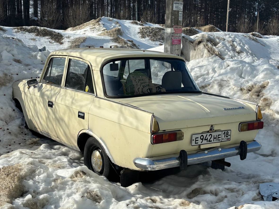 Удмуртия, № Е 942 НЕ 18 — Москвич-412ИЭ-028 (Иж) '82-01