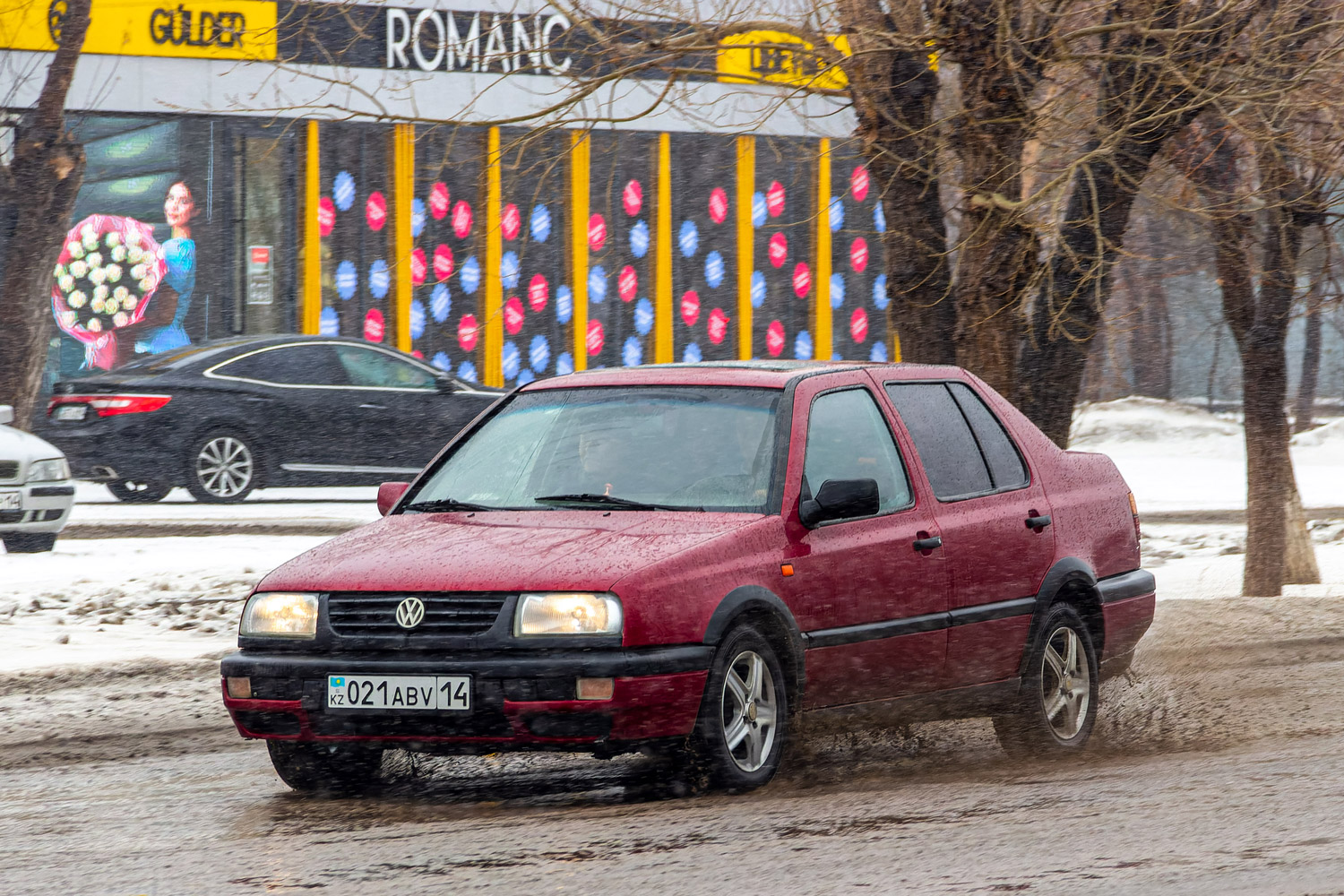 Павлодарская область, № 021 ABV 14 — Volkswagen Vento (A3) '92-99