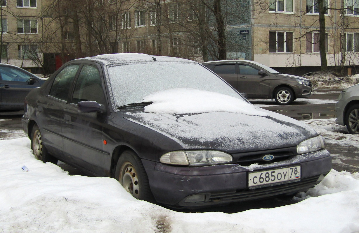 Санкт-Петербург, № С 685 ОУ 78 — Ford Mondeo (1G) '92-96
