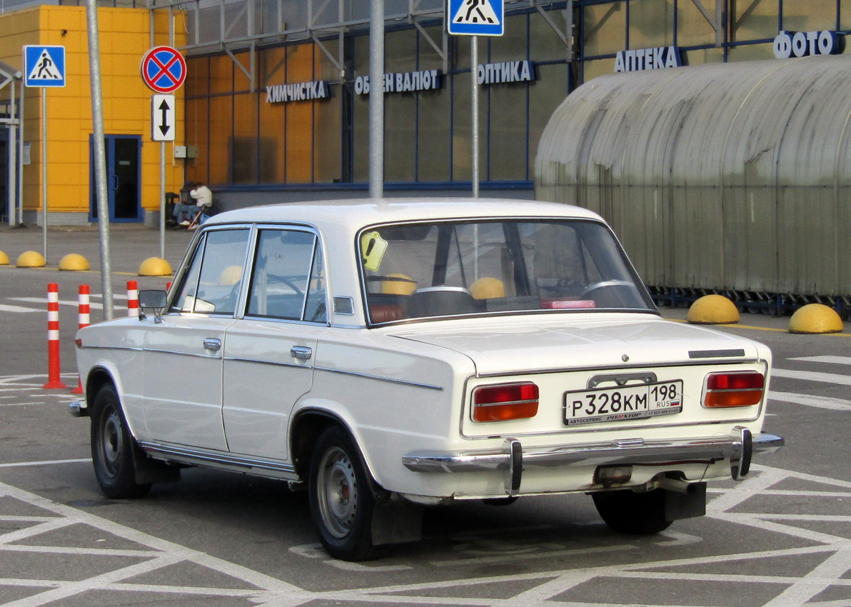 Санкт-Петербург, № Р 328 КМ 198 — ВАЗ-2103 Жигули '72-84