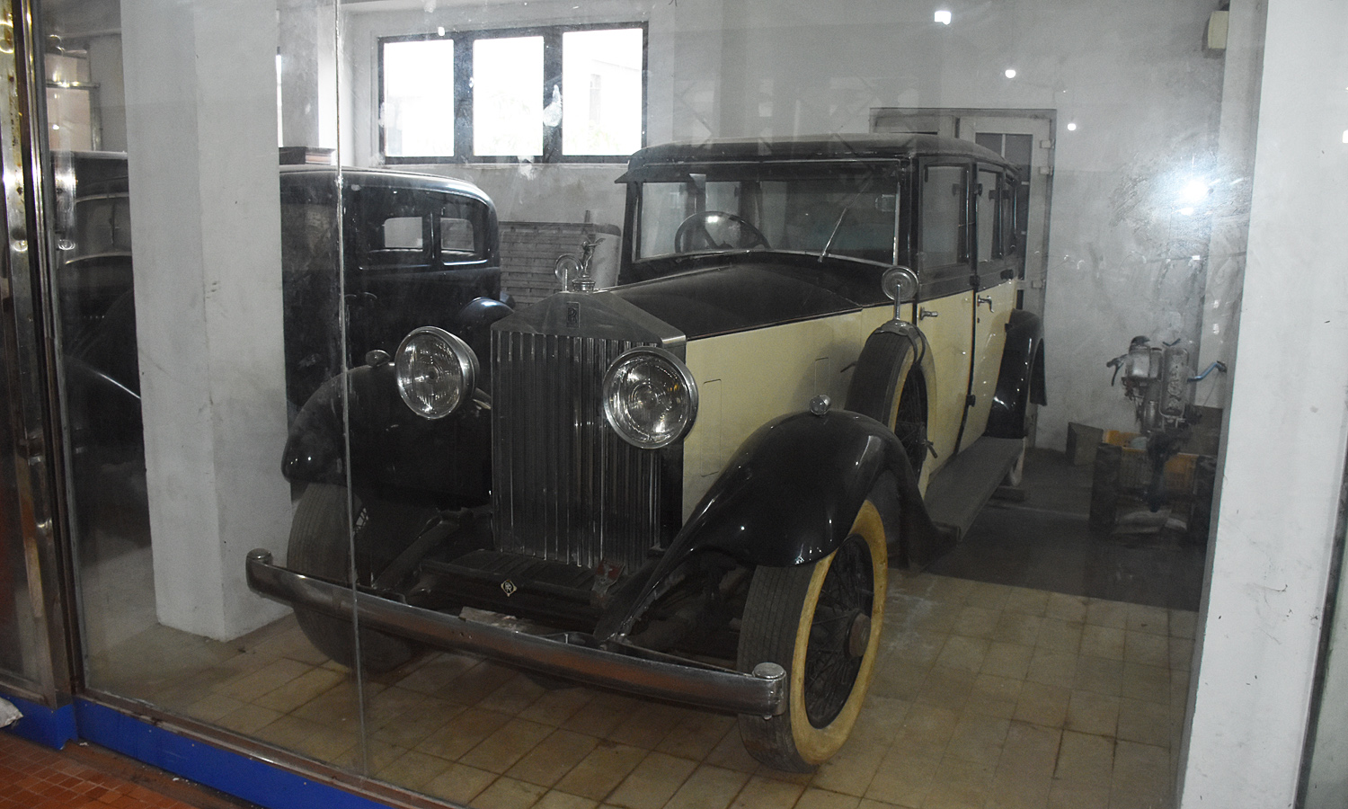 Шри-Ланка, № (SL) Б/Н 0003 — Rolls-Royce (Общая модель)