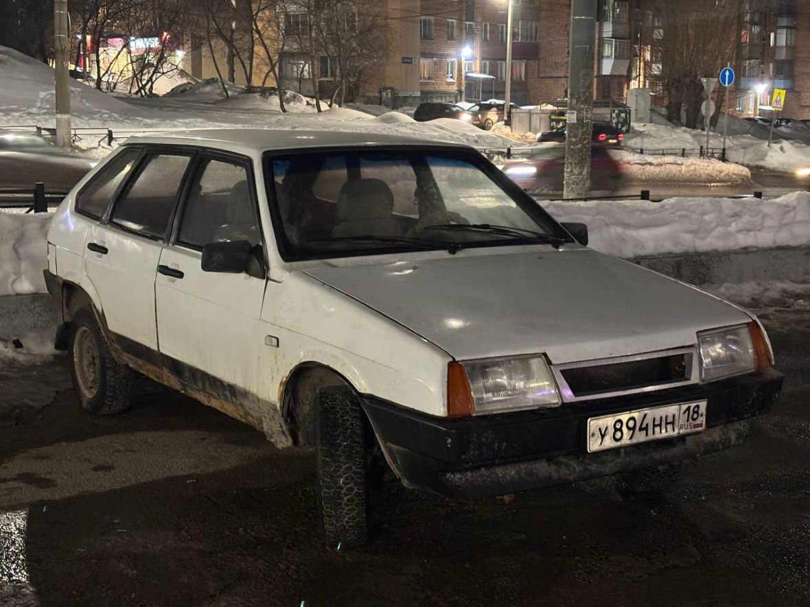 Удмуртия, № С 894 НН 18 — ВАЗ-21093 '88-93