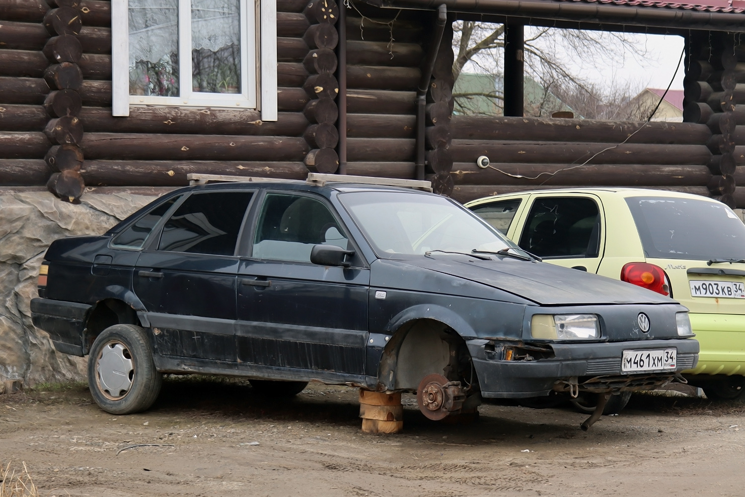 Волгоградская область, № М 461 ХМ 34 — Volkswagen Passat (B3) '88-93