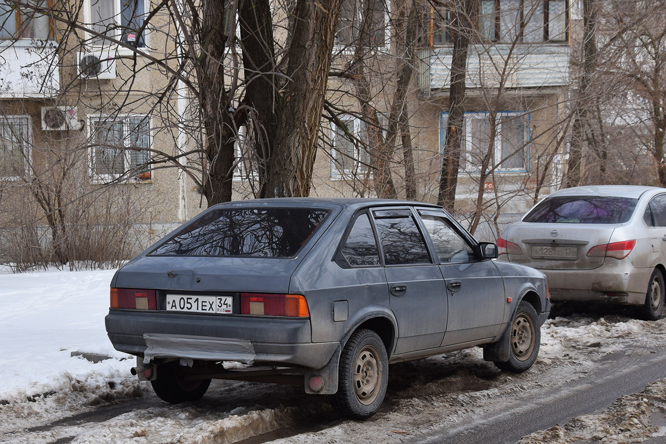 Волгоградская область, № А 051 ЕХ 34 — Москвич-214123 '95-98