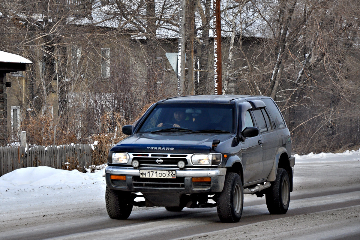 Алтайский край, № М 171 ОО 22 — Nissan Terrano (R50) '95-02