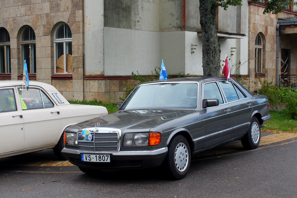 Латвия, № VS-1807 — Mercedes-Benz (W126) '79-91; Латвия — Retro Jūrmala 25