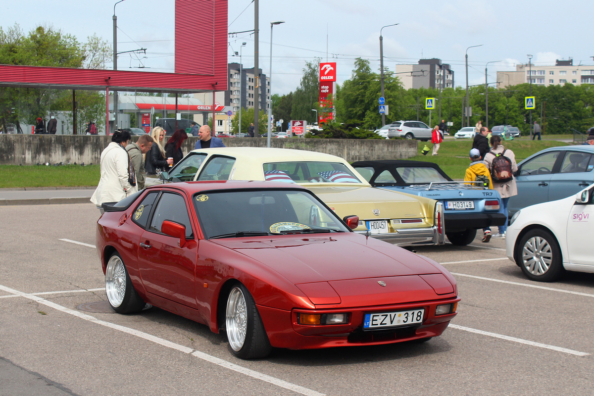 Литва, № EZV 318 — Porsche 944 '82-89; Литва — Classic Auto Show Kaunas 2025