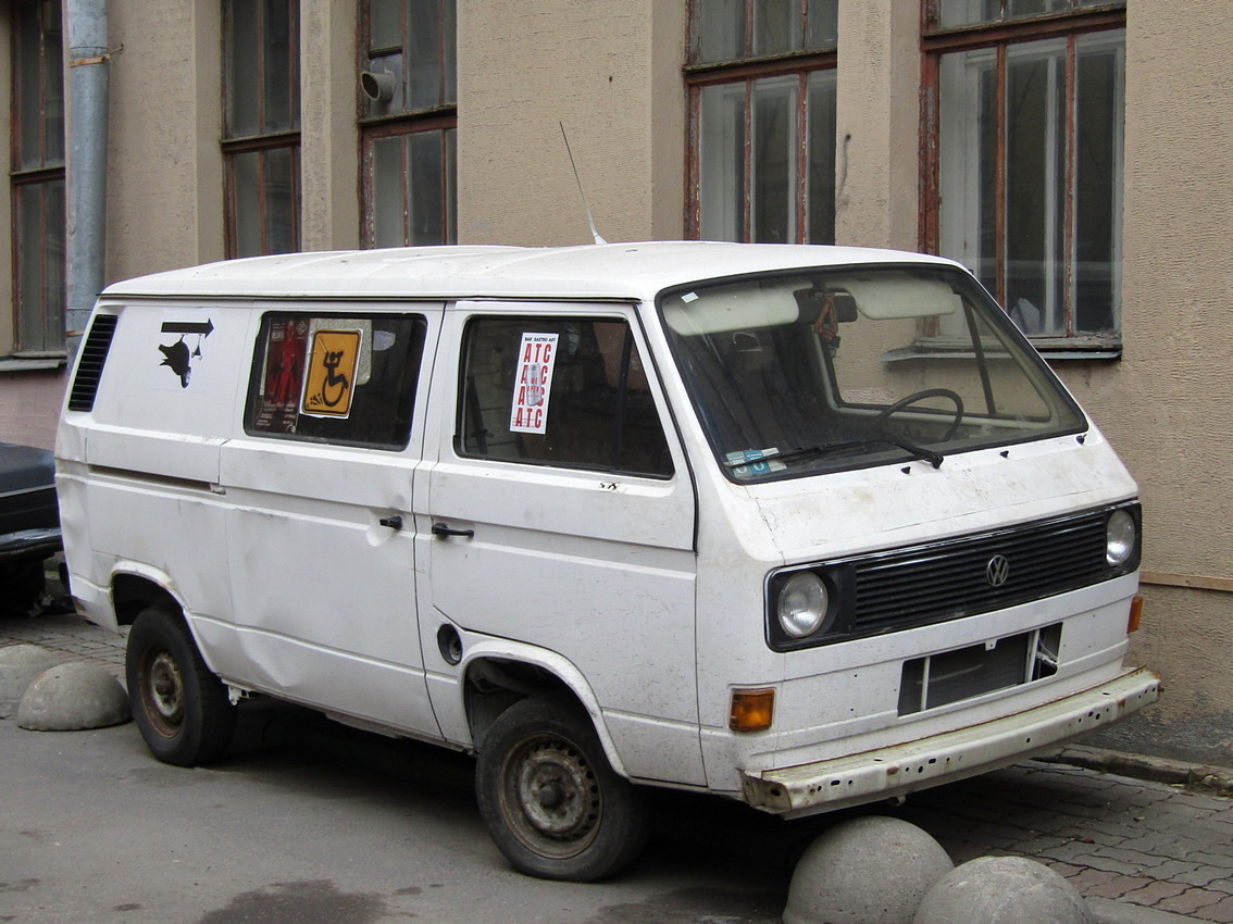 Ленинградская область, № К 484 ОЕ 47 — Volkswagen Typ 2 (T3) '79-92
